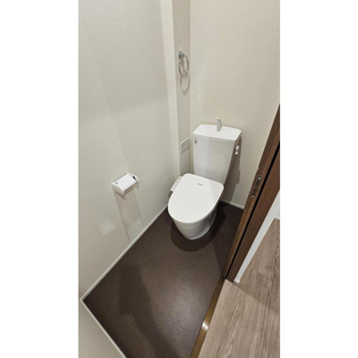 【トイレ】 | アウラガレージ（ガレージハウス） | トイレ