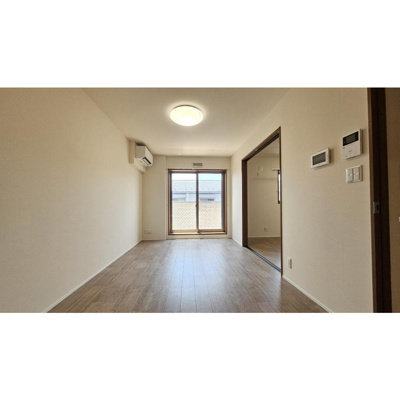 【居間・リビング】 | アウラガレージ（ガレージハウス） | リビング