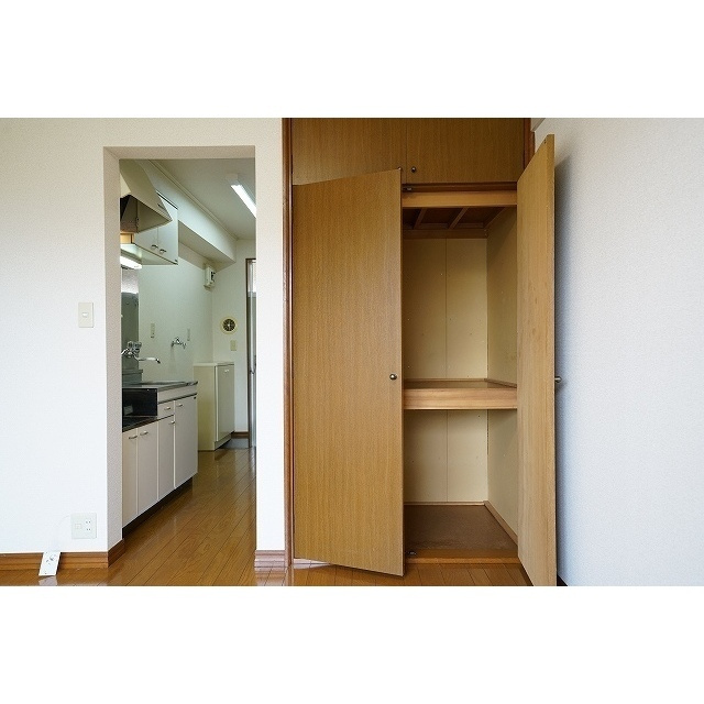 メゾン宮下の収納|居室収納