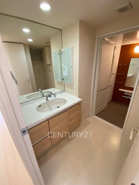 モナーク伊勢崎の独立洗面台