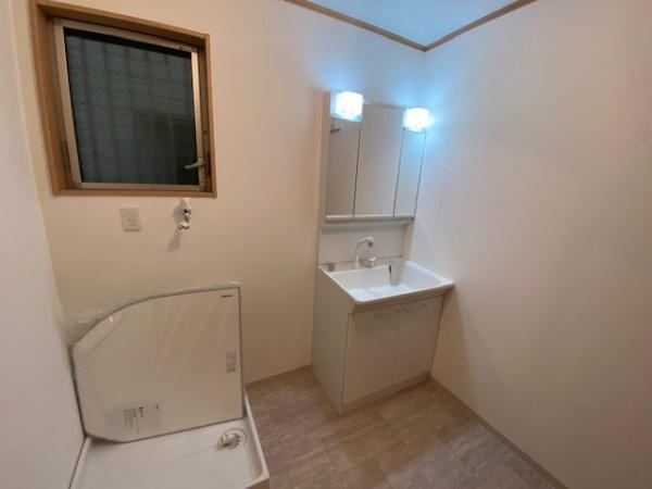 【独立洗面台】