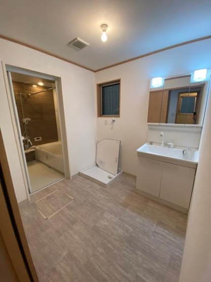 【独立洗面台】