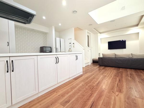 【居間・リビング】 | 大阪市鶴見区鶴見4丁目　中古戸建