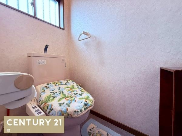 和歌山市川辺　中古戸建のトイレ