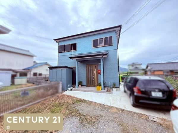 和歌山市川辺　中古戸建の駐車場