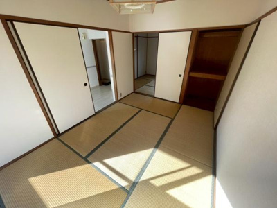 【寝室】 | 東山ハイツ