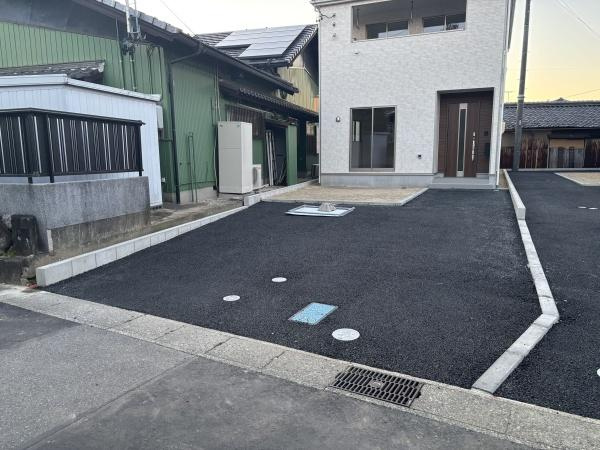 高浜市神明町第5　全2棟・2号棟の駐車場|広々２台駐車できます！