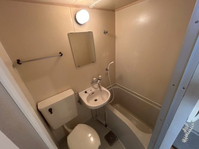 【浴室】 | ロイヤルシャトー藤井寺II