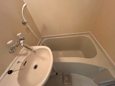 【浴室】 | ロイヤルシャトー藤井寺II