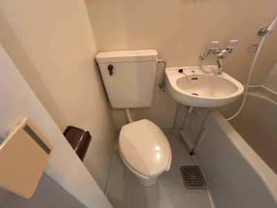 【トイレ】 | ロイヤルシャトー藤井寺II