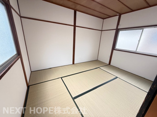 【和室】 | 尼崎市南武庫之荘６丁目中古戸建 | ２階和室６帖です♪足を伸ばして寛げる居室です！！畳表替済♪気持ちよくご入居していただけます！！