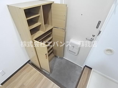 【エントランス】 | ラルゴ | 清潔なエントランスです