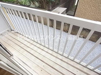 【バルコニー】 | ラルゴ | 開放的で明るい空間を演出してくれるバルコニーです