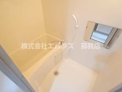 【浴室】 | ラルゴ | ゆったり過ごせるお風呂です