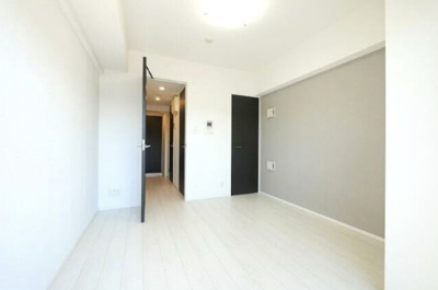 【居間・リビング】 | PREMIUM CUBE 関内