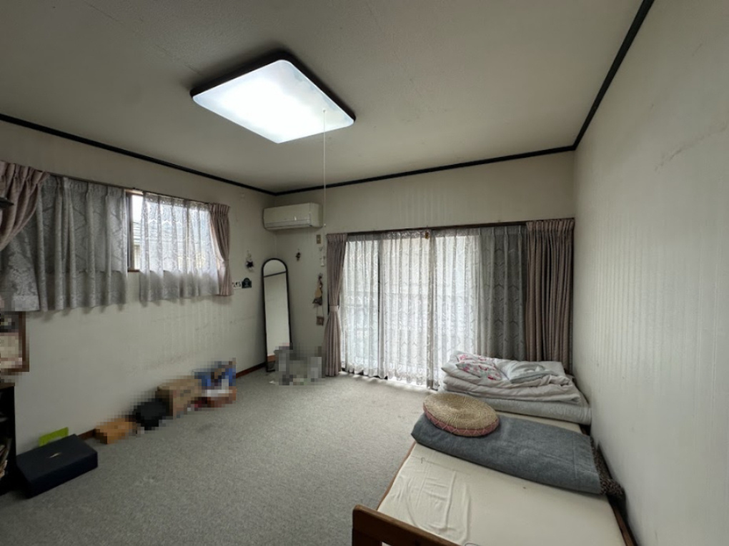 中古住宅　粟野西1丁目の洋室