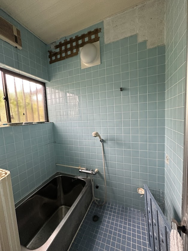 中古住宅　粟野西1丁目の浴室