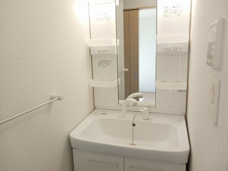 【洗面所】 | ヴィラ・ロイヤルⅠ