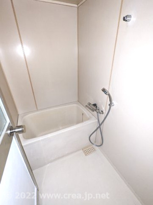 【浴室】 | シャトル駒林 | 落ち着いた空間のお風呂です