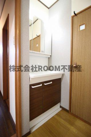 GLORIAの独立洗面台|使いやすい独立洗面台です