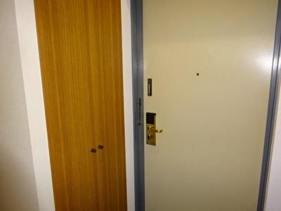 【玄関】 | 風流の丘 | 毎日通る玄関はこちらです