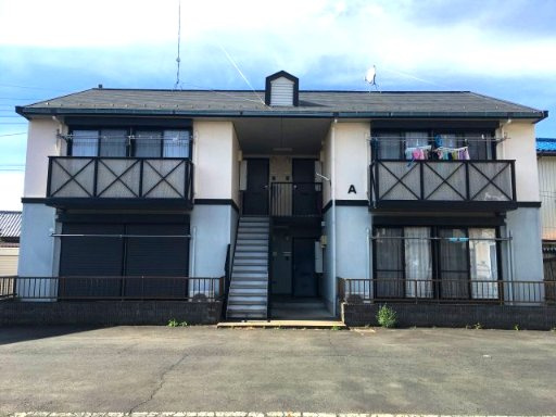 プロヴァンス　A棟の外観