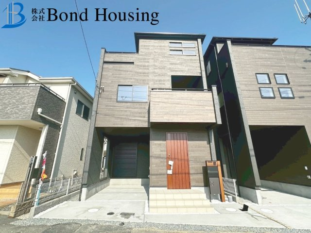 「玄関土間収納あり」「対面式キッチン」　松江　全2棟　1号棟