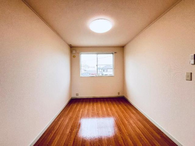 【内装】 | レジデンス向野 | 洋室