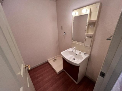 【洗面所】 | レジデンス向野 | 洗髪洗面化粧台