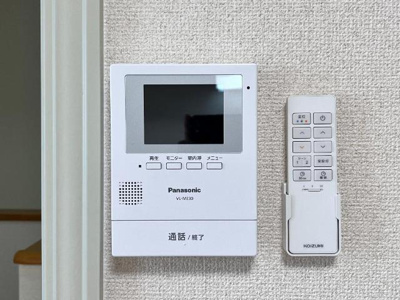 【内装】 | レジデンス向野 | カメラ付インターホン