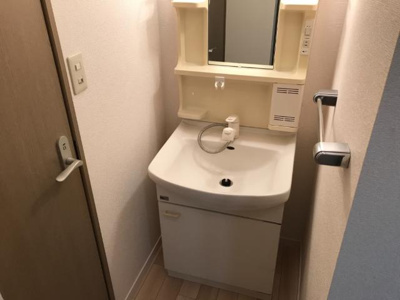 【洗面所】 | レジデンス六斗 | 洗面