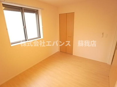 【寝室】 | セレーナ | ゆとりの広さです