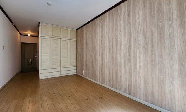 大阪市東淀川区1棟収益マンション　「JR淡路駅」徒歩3分！　「阪急淡路駅」徒歩7分！の洋室