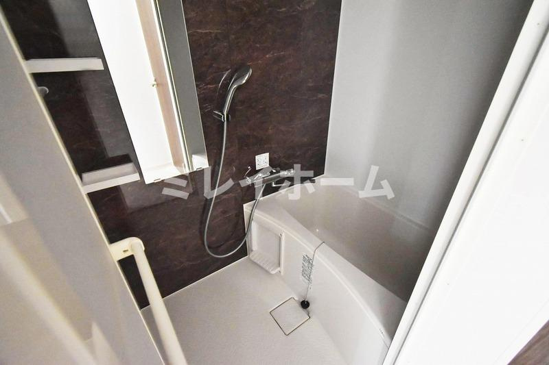 グランクオール京急蒲田の浴室