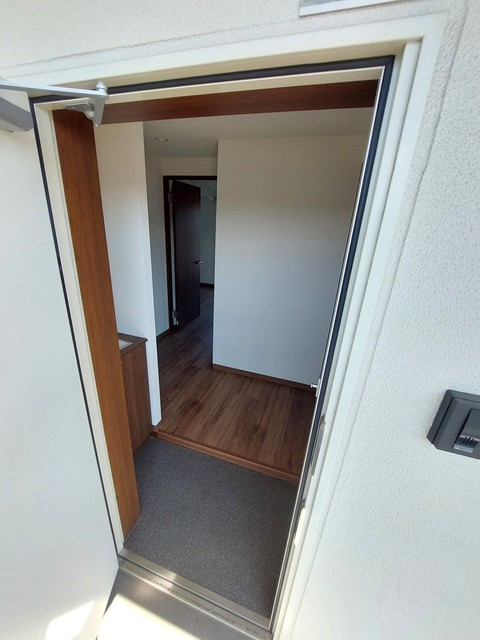 アーウィン羽沢の玄関|※現況優先