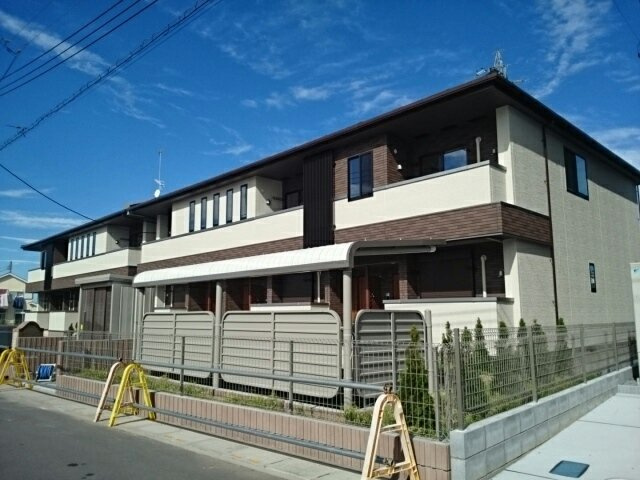 コスモス　ストリートの外観