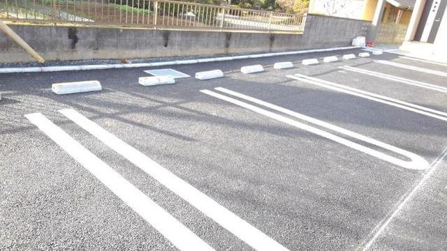 エスペランサの駐車場