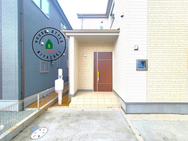 宮崎市永楽町95番　(1号棟)の外観：施工例|おでかけの時も帰った時も、「我が家」を最初に感じでもらえる素敵な空間に。