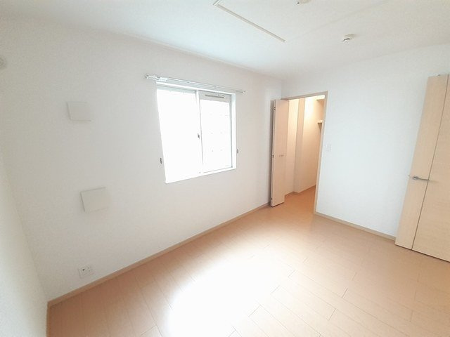 シャン・ド・フルール五社の内装|内装は落ち着いています