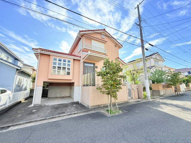 神戸市西区樫野台６丁目土地（古家付）の前面道路含む現地写真