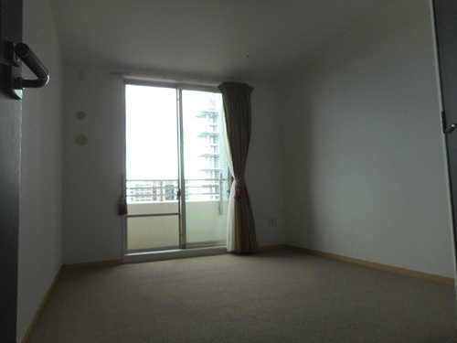 ライオンズタワー神戸旧居留地のその他|洋室約７．５畳　※前回募集時／２０２３年９月の写真