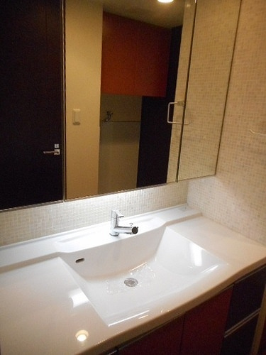 ライオンズタワー神戸旧居留地の洗面所|洗面化粧台　※前回募集時／２０２３年９月の写真