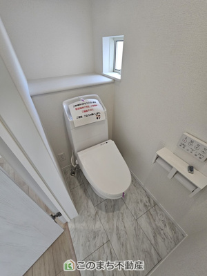 【設備】 | ハートフルタウン宇都宮市今泉町2541番　B号棟 | １階・２階共にウォシュレット機能付き節水型トイレ！！