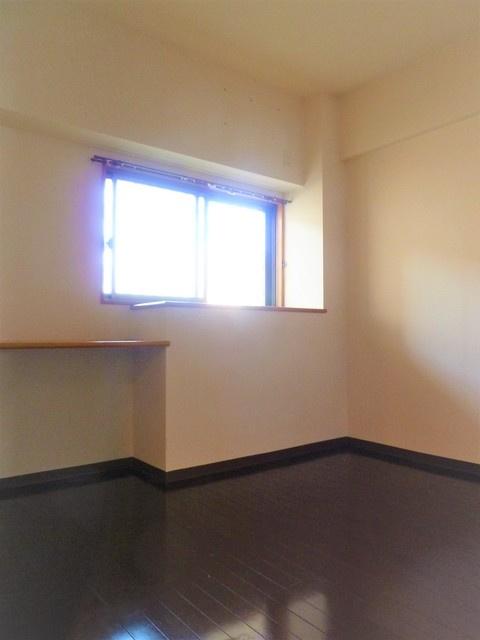 アンソレイエの居間・リビング