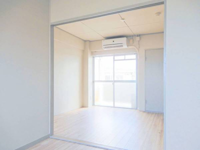 【居間・リビング】 | ビレッジハウス私部1号棟 | ビレッジハウスの同一物件・同一タイプの間取りの写真です