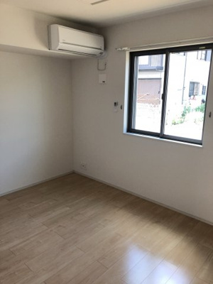 【洋室】 | サングレイス