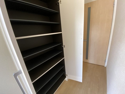 【玄関】 | サングレイス | 大きなシューズボックスがあります