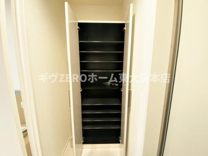 プランドール今里の収納