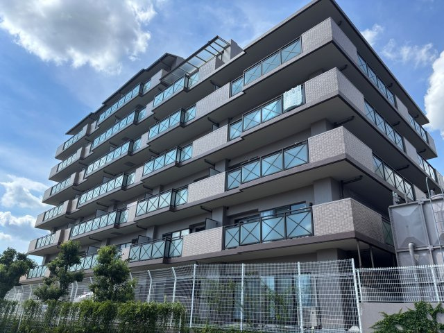 ユニライフ川西多田