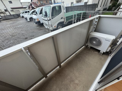 【バルコニー】 | ヒルサイドパレス